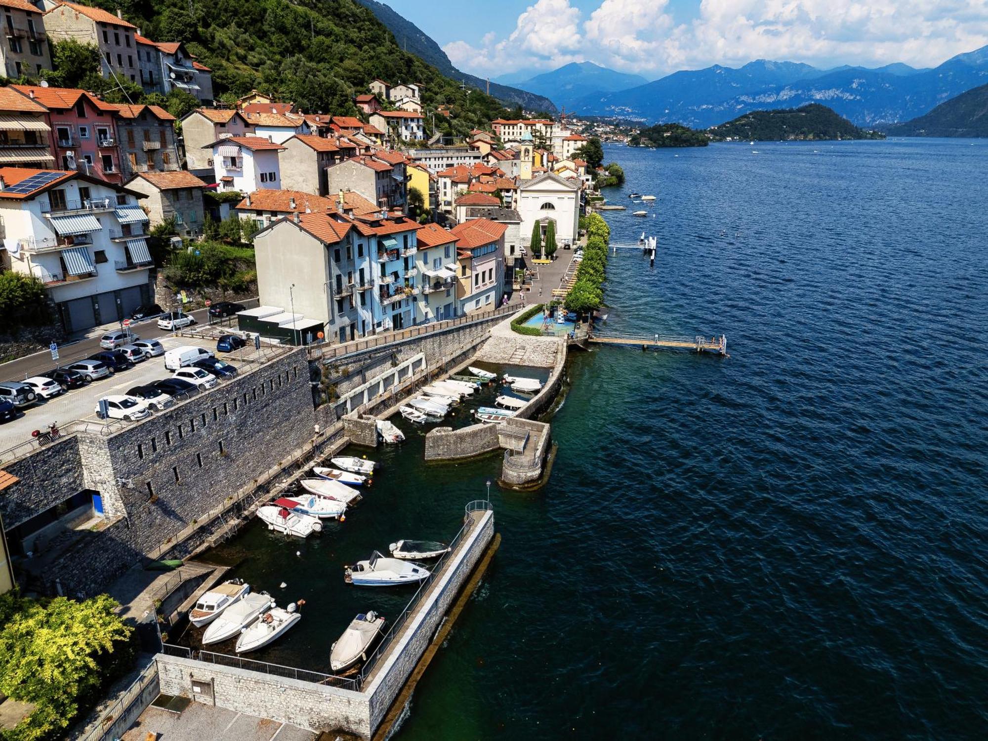 Delizioso Bilocale Vista Lago Colonno Exterior photo