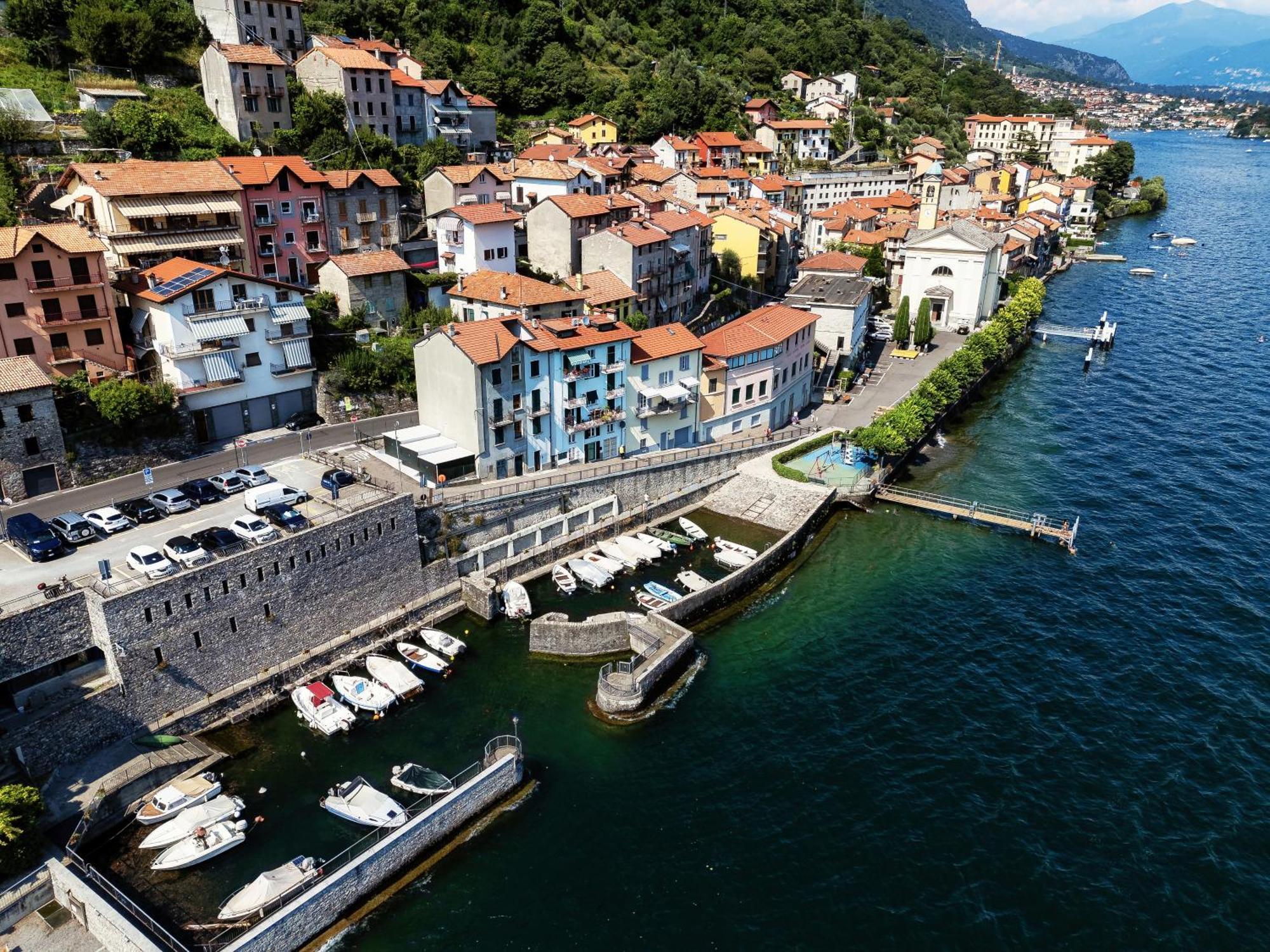 Delizioso Bilocale Vista Lago Colonno Exterior photo